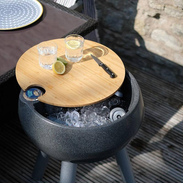 An Outside Gang Overview of Ice Bucket Tables in the UK